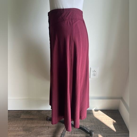 URBAN OUTFITTERS ECOTE BASQUE WAIST BUTTON DOWN MIDI SKIRT BURGUNDY SMALL - Picture 8 of 10